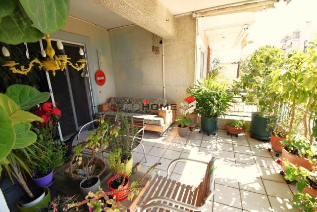 (For Sale) Residential Froor apartment || Athens South/Nea Smyrni - 100 Sq.m, 2 Bedrooms, 260.000€ 