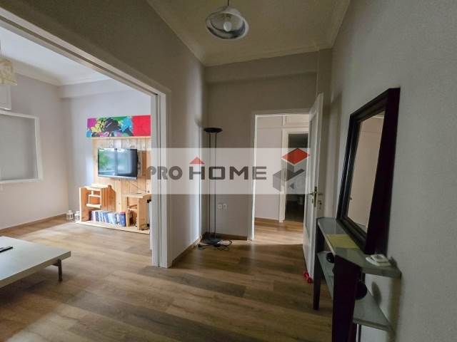 (For Rent) Residential Apartment || Athens South/Nea Smyrni - 72 Sq.m, 1 Bedrooms, 690€ 