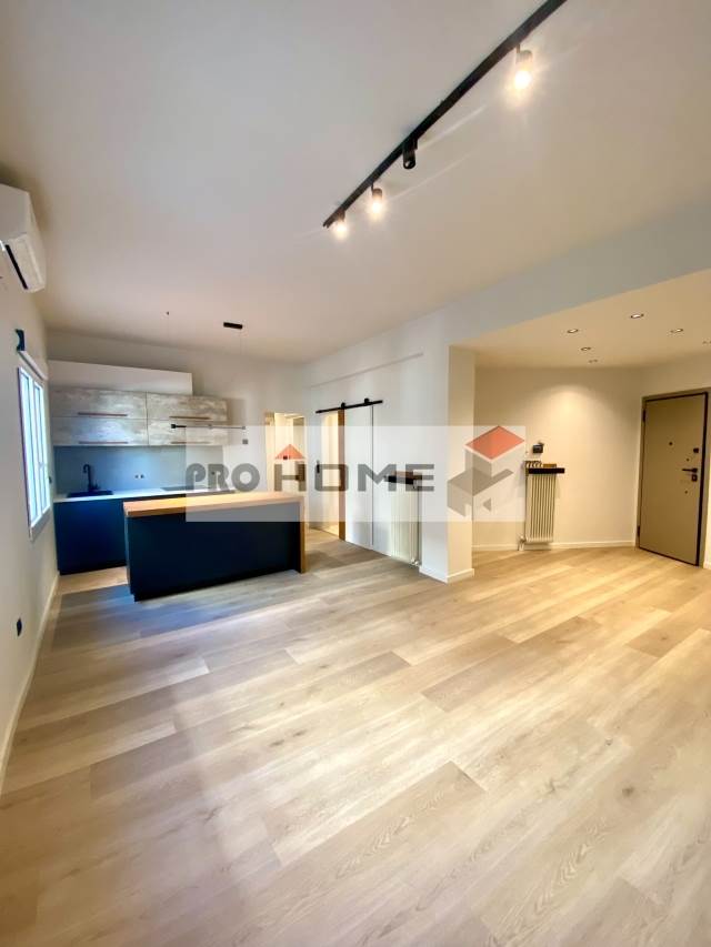 (For Sale) Residential Apartment || Athens Center/Athens - 71 Sq.m, 2 Bedrooms, 169.000€ 