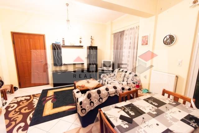 (For Sale) Residential Apartment || Piraias/Keratsini - 60 Sq.m, 2 Bedrooms, 122.000€ 