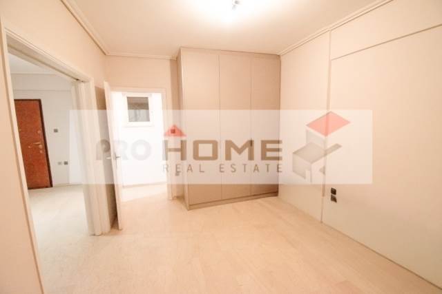 (For Rent) Commercial Office || Athens South/Nea Smyrni - 65 Sq.m, 650€ 